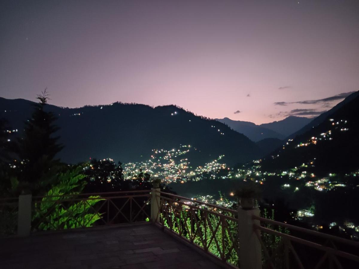 Aashirwad Homestay Kulu Esterno foto
