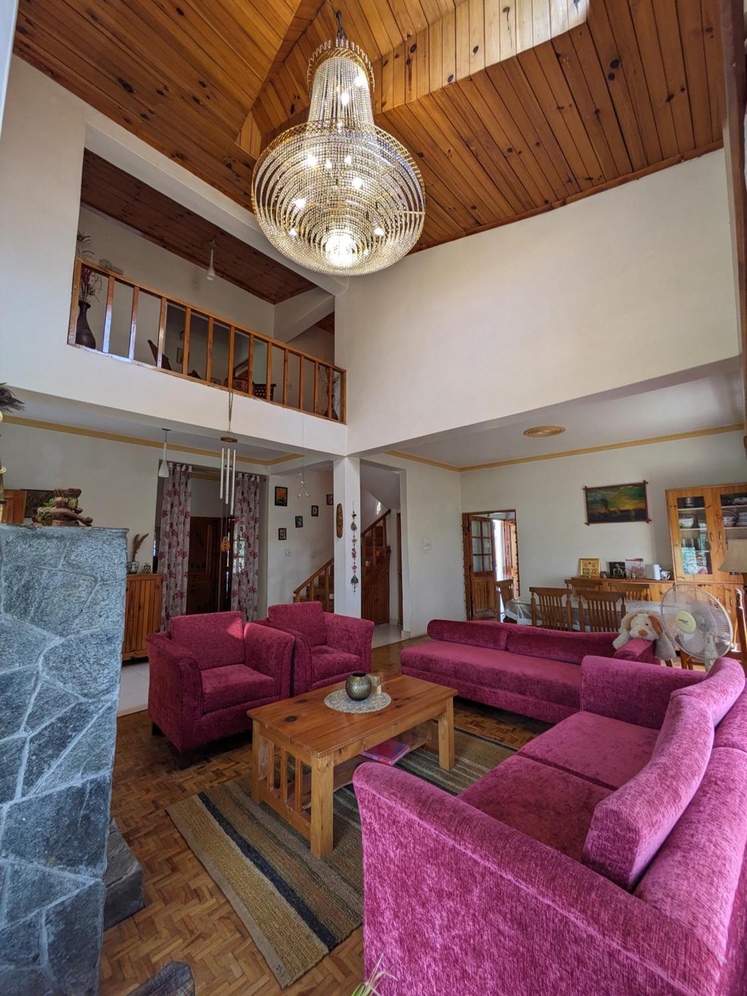 Aashirwad Homestay Kulu Esterno foto
