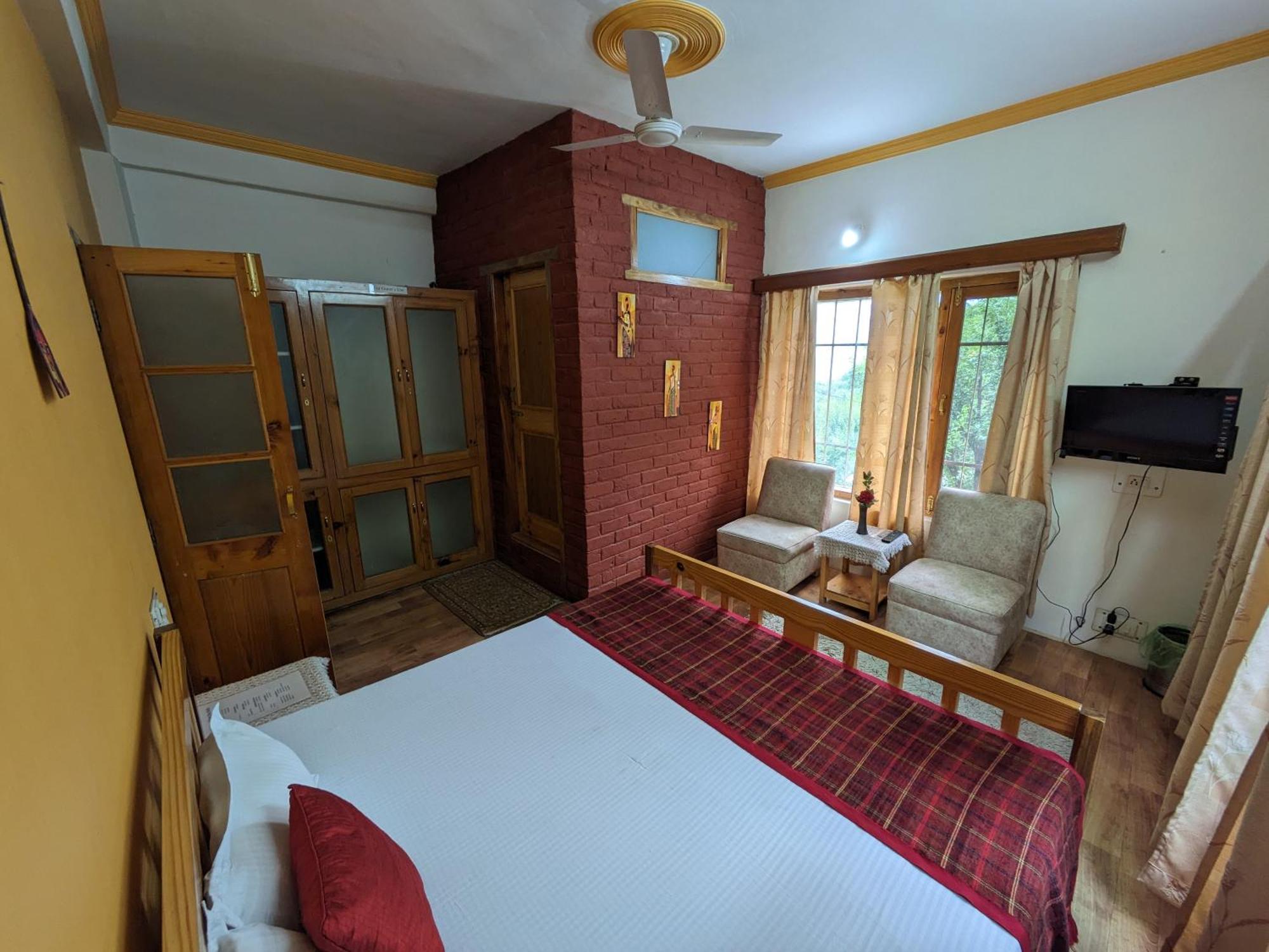 Aashirwad Homestay Kulu Camera foto